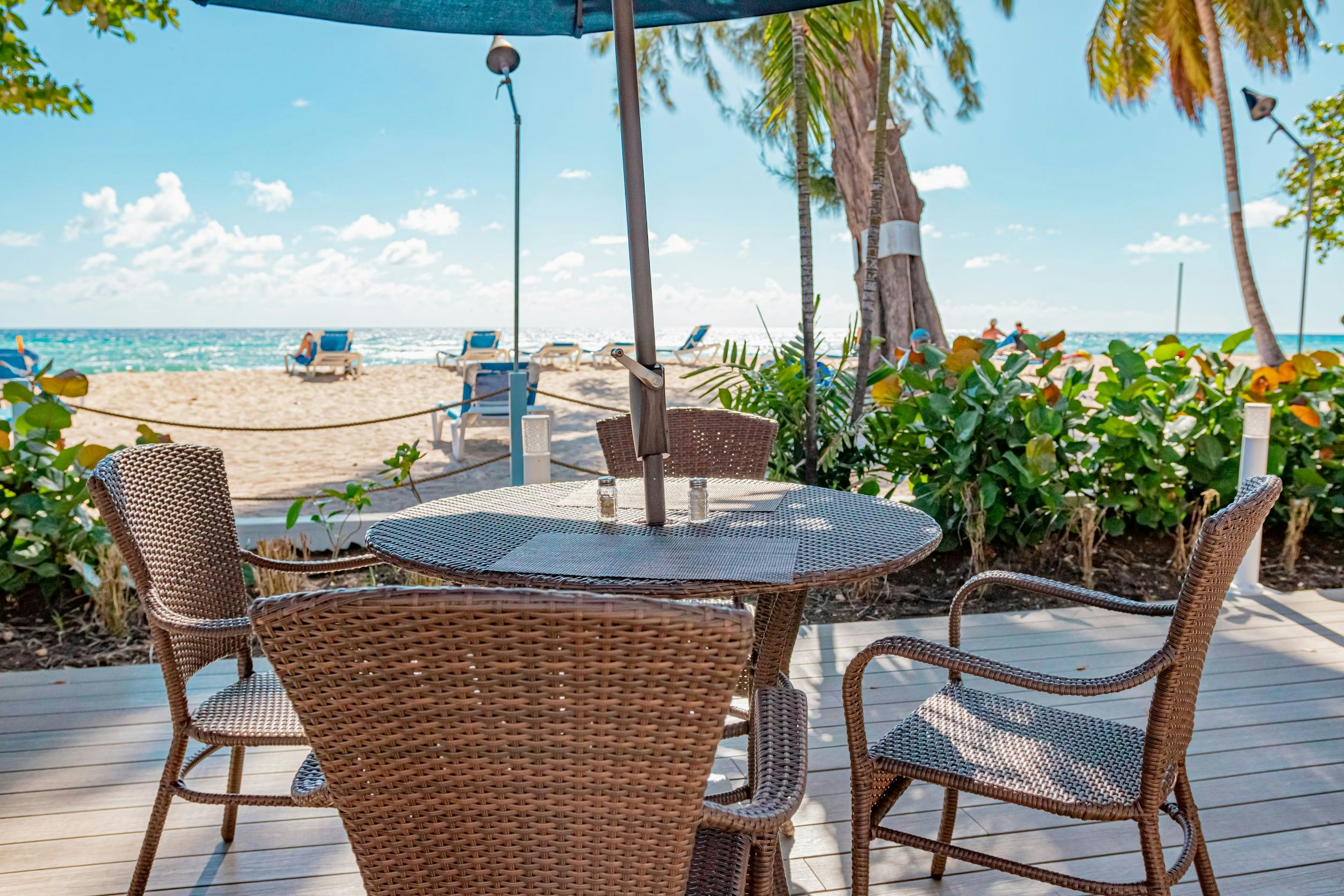 Savannah Beach Club 18/29