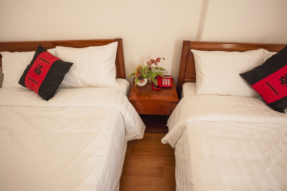 Thanh Thanh Hotel 7/27