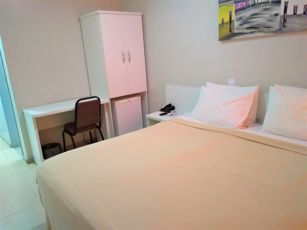 Simas Praia Hotel 22/65