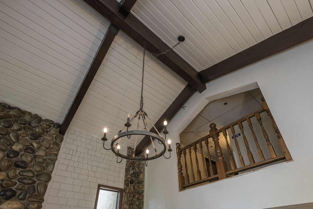 The Inn at Truckee 18/41