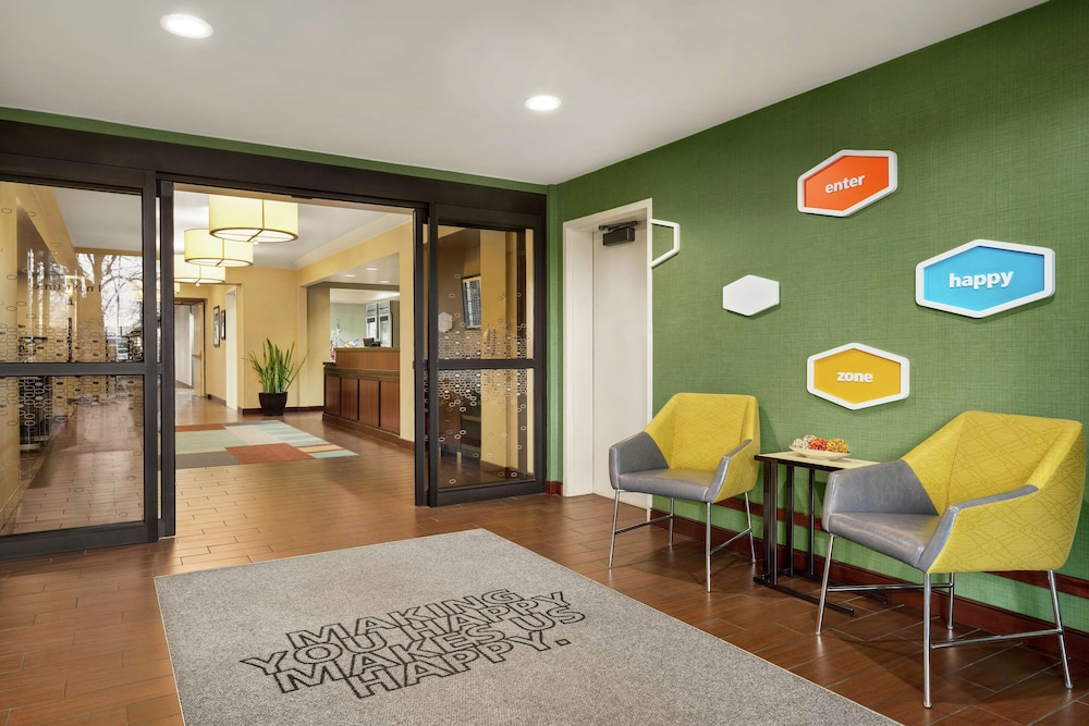 Hampton Inn Portland Airport 21/34