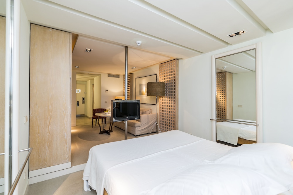 MIM Sotogrande Member of Melia Collection 16/71