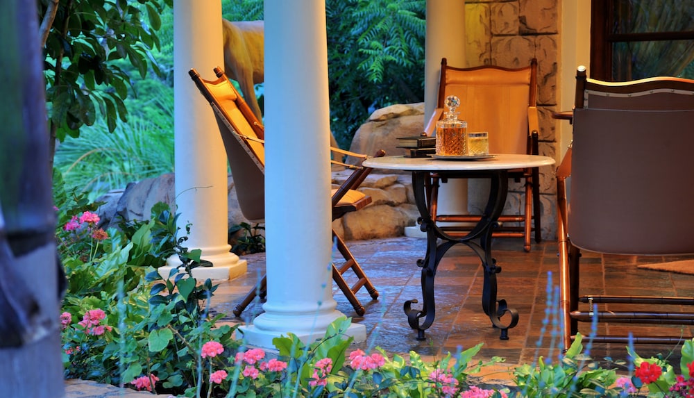 Summerfield Luxury Resort & Botanical Garden 25/44