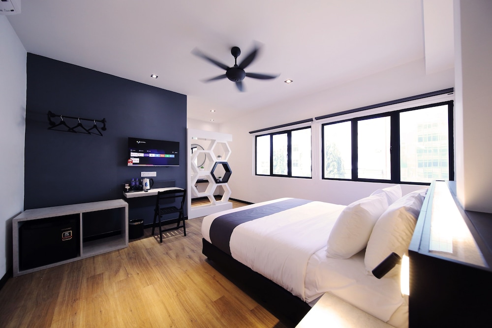 Arena Boutique Hotel Kuala Terengganu 13/37
