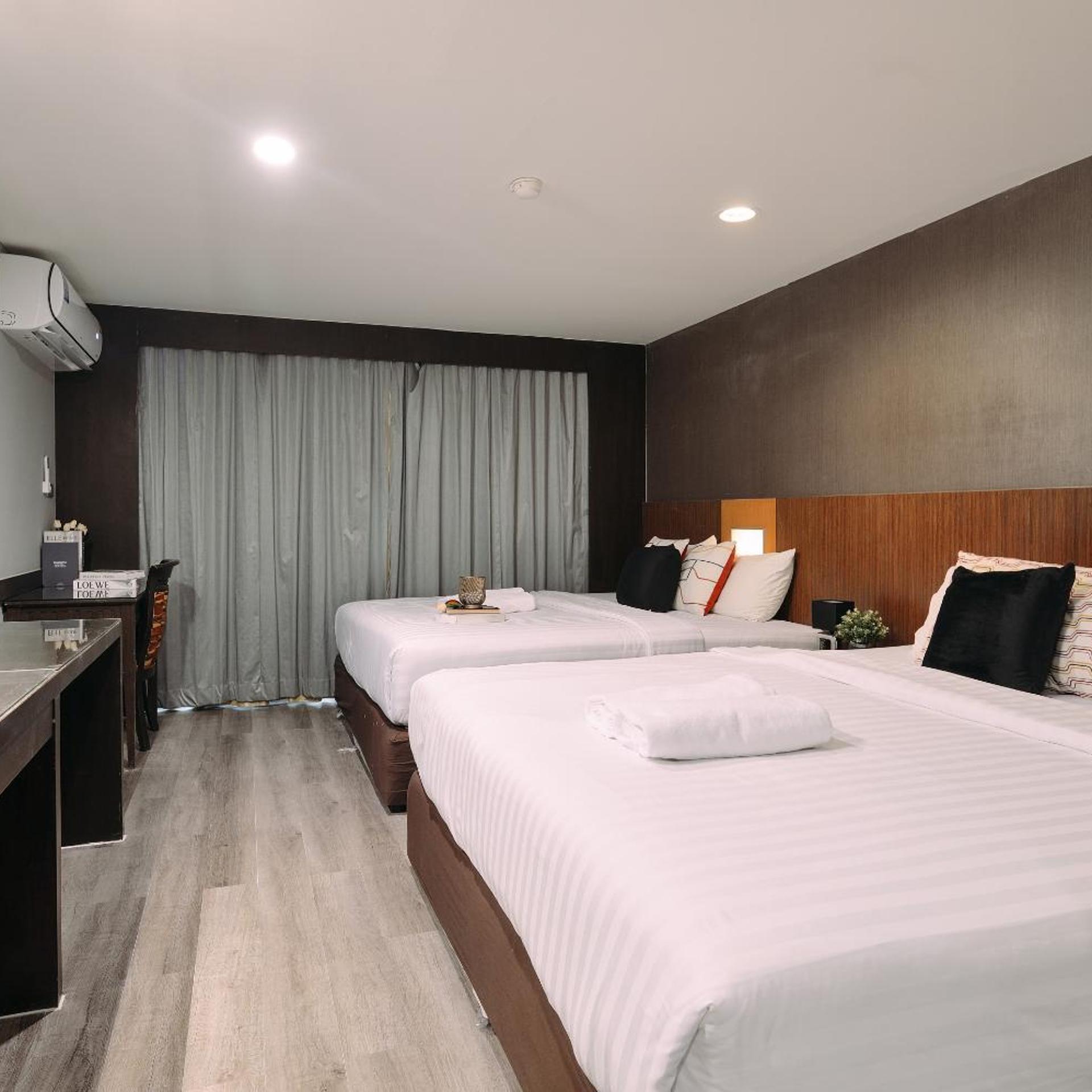 Tori Crown Hotel 21/50
