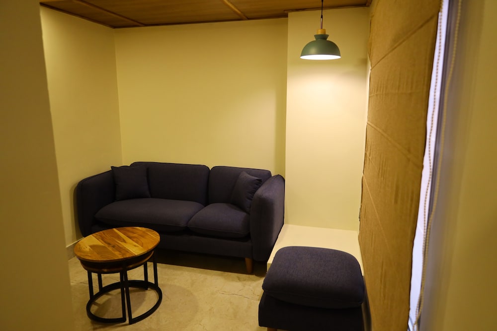 Hotel Surguru 47/60