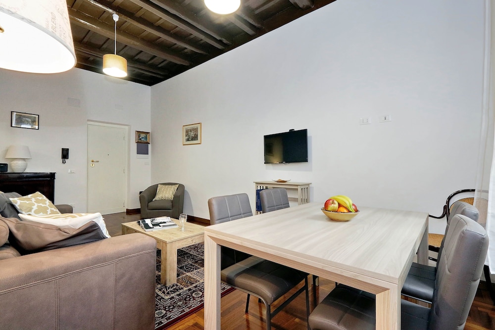 Pellegrino - WR Apartments 14/21