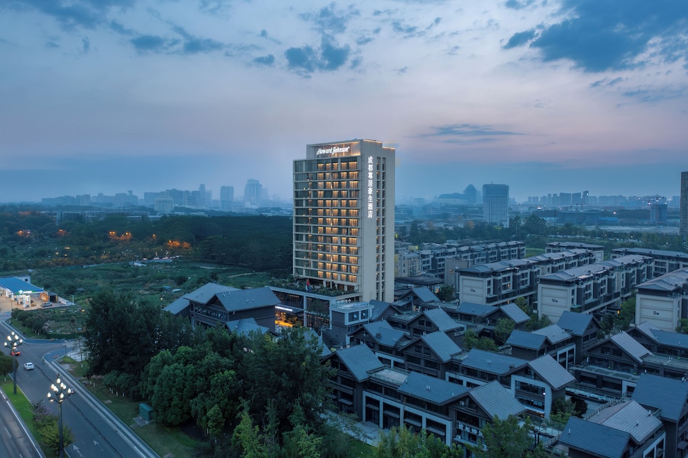 Howard Johnson by Wyndham Zun Ju Hotel Cheng Du 5/61