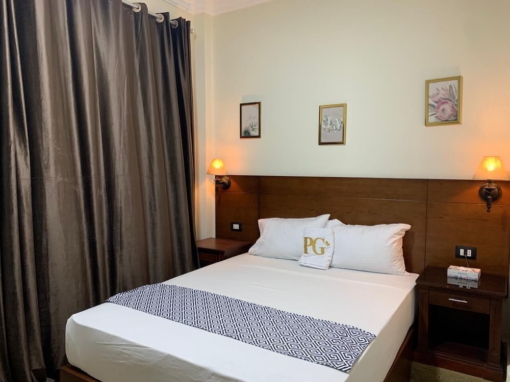 Montana Hotel 27/55