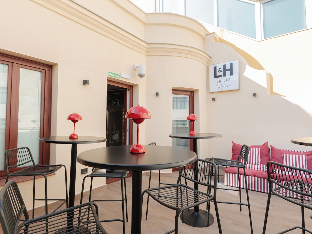 L H Callao Selection 146/156