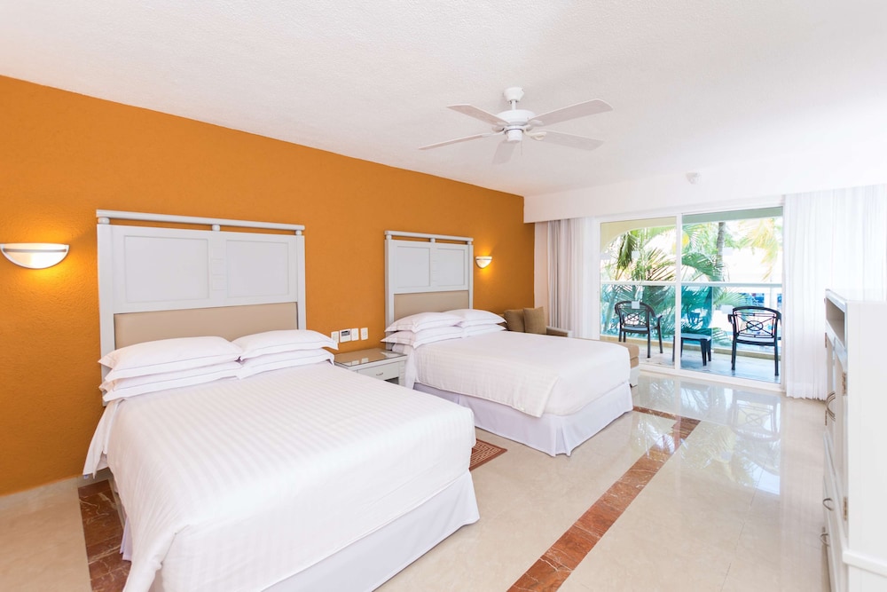 Room, 2 Double Beds, Terrace, Occidental Costa Cancun 7/10
