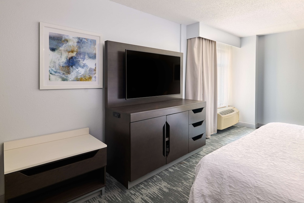 Hampton Inn Washington Downtown Convention Center 25/64