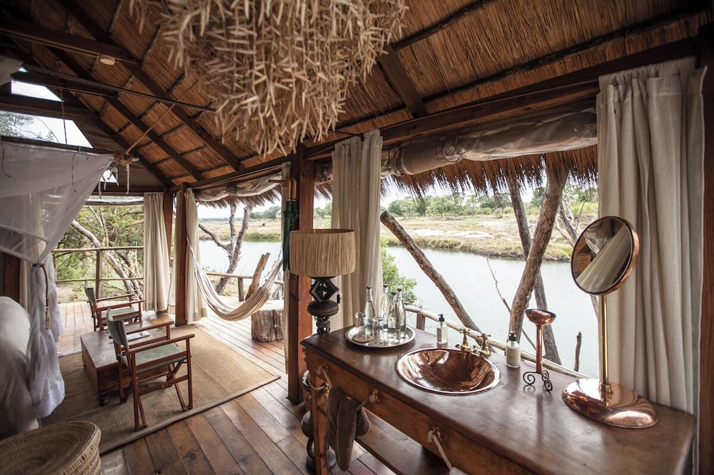 Sindabezi Island Camp 9/29