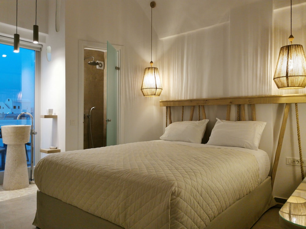Alafropetra Luxury Suites 11/49