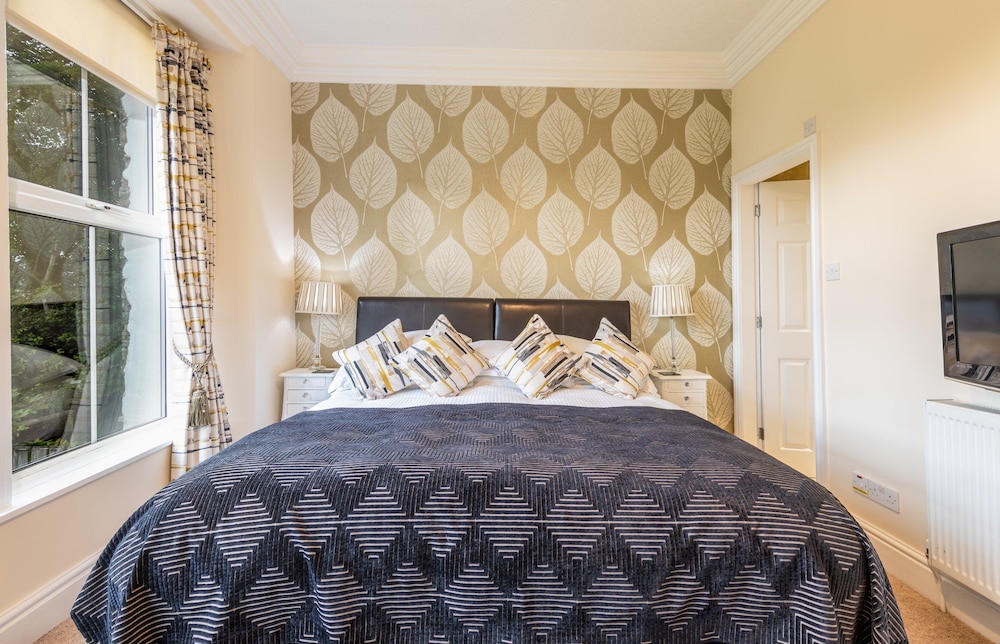 Wheatlands Lodge Bed Breakfast 14/65