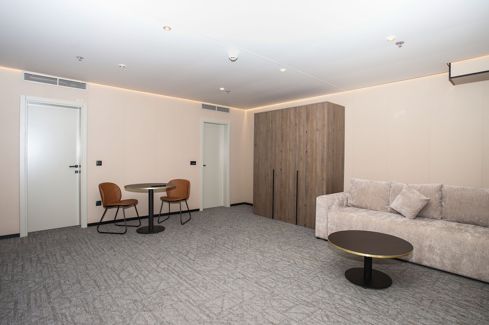 Medistone Hotel 34/50