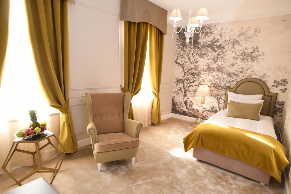 Hotel Splendid 1900 14/44