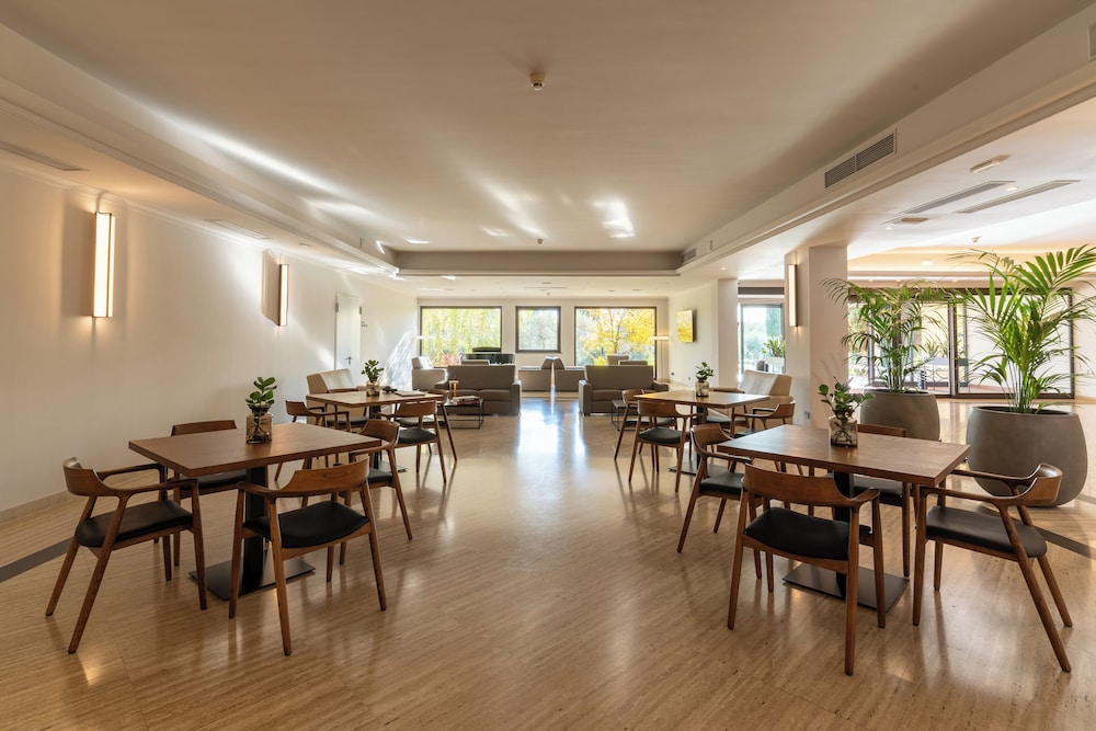 Aldero Hotel 41/59