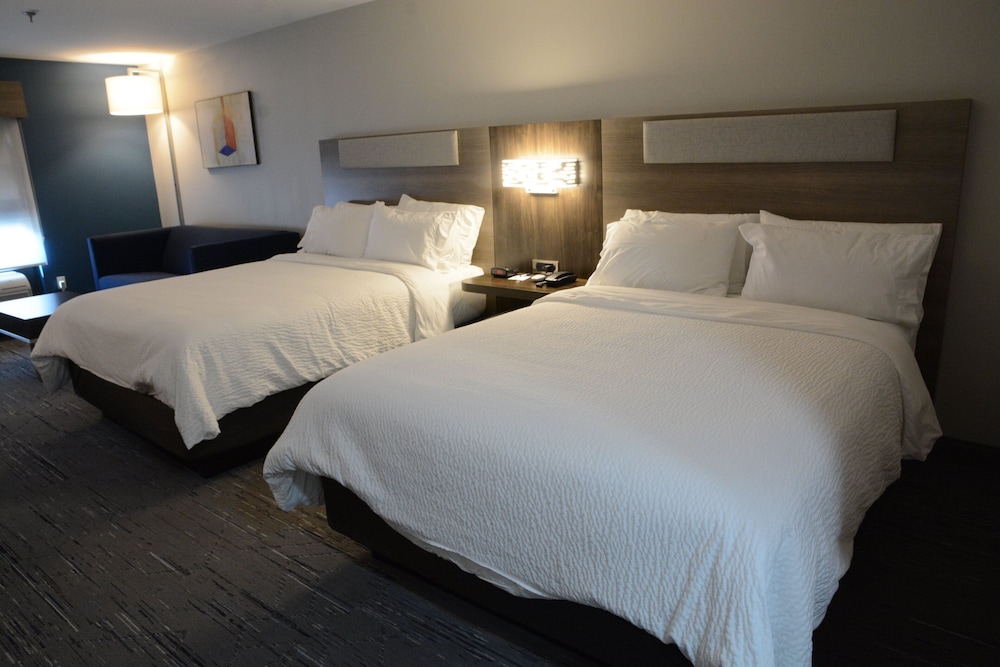 Holiday Inn Express Athens 11/41