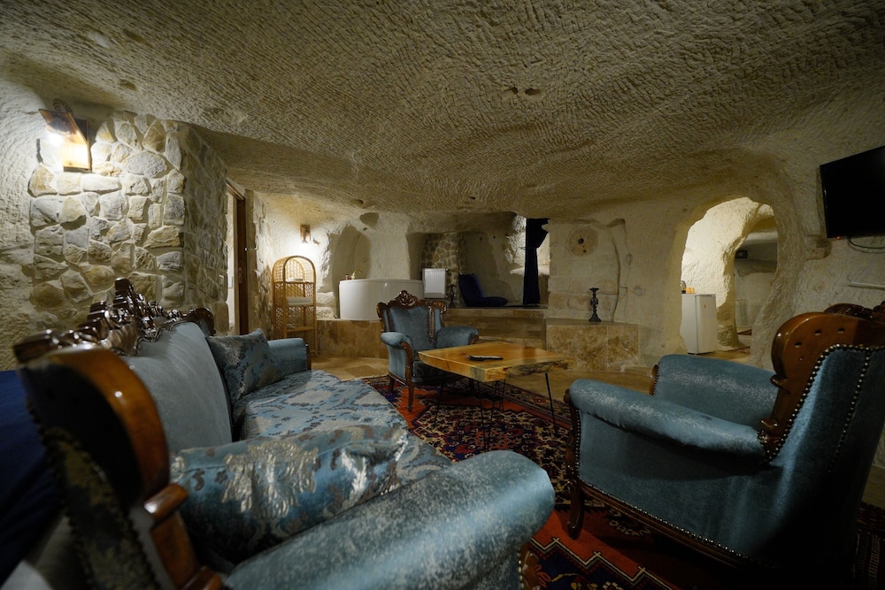 Nar Cave House & Swimming Pool 52/84
