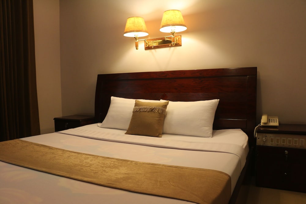 You Eng Hotel 24/50