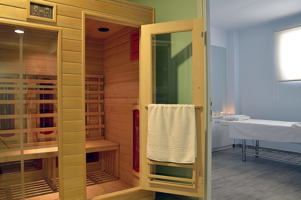 TRYP by Wyndham Corfu Dassia 42/69