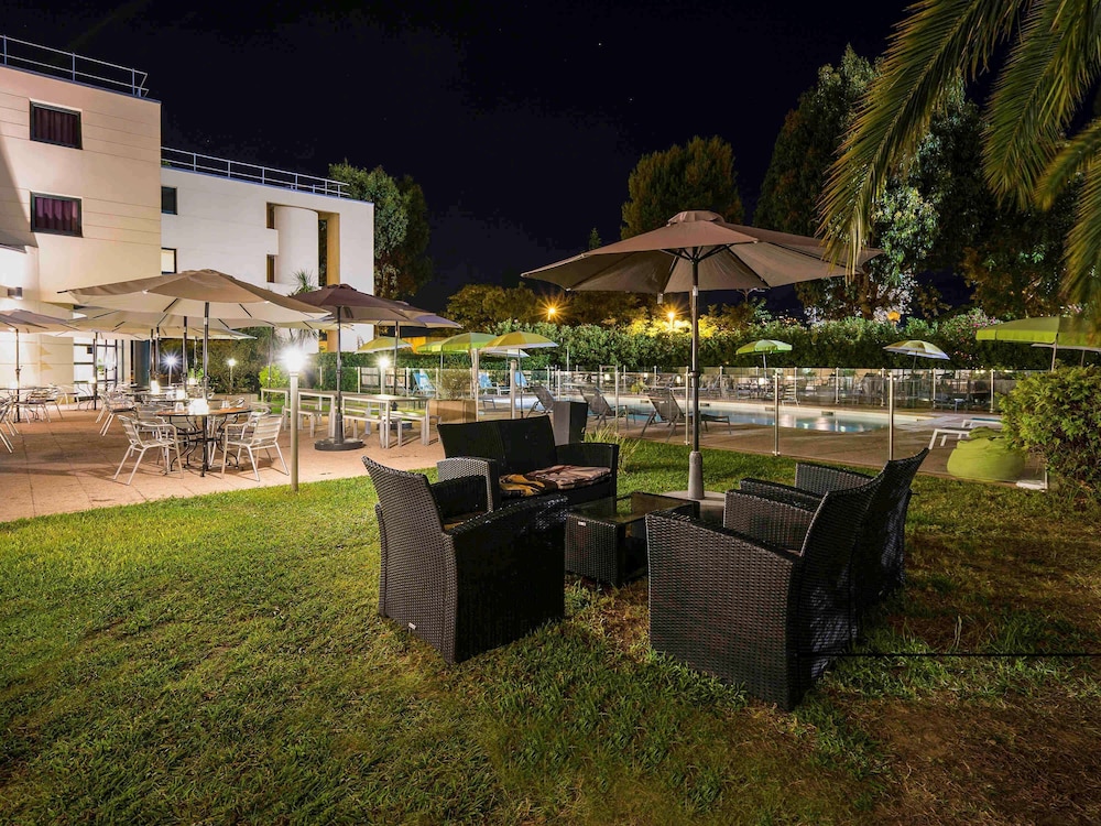 MERCURE CANNES MANDELIEU 54/60