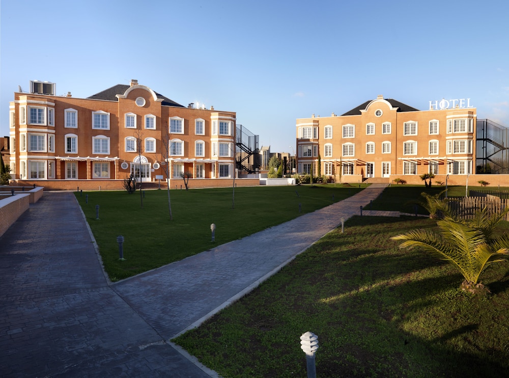 Exe Zarzuela Park 60/66