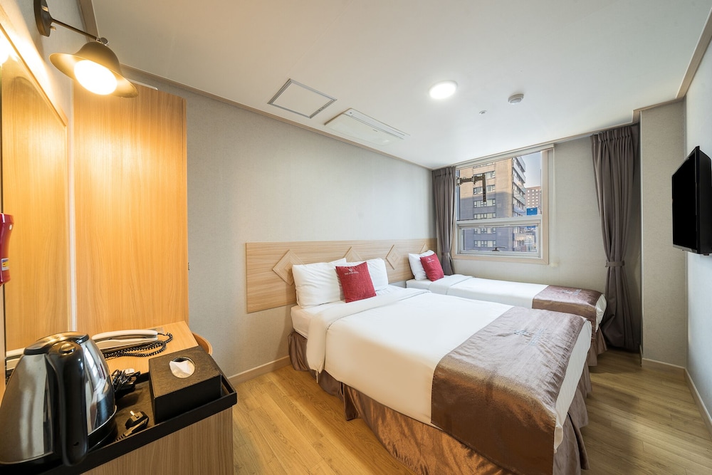 The Stay Hotel 15/27