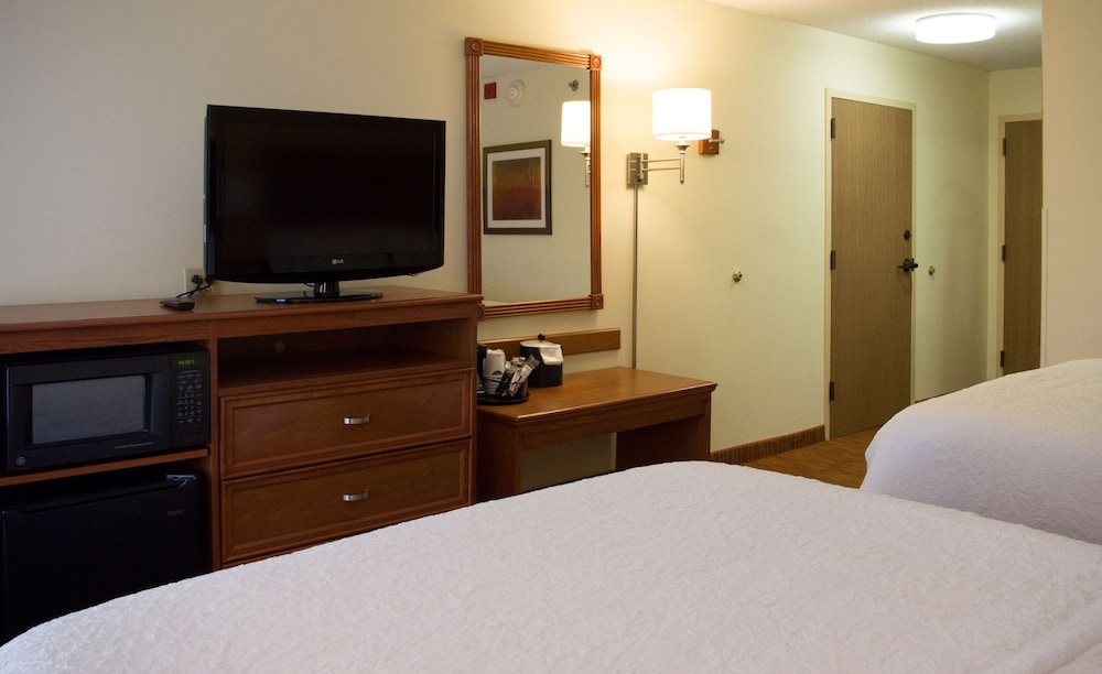 Hampton Inn & Suites St. Louis/Chesterfield 22/81