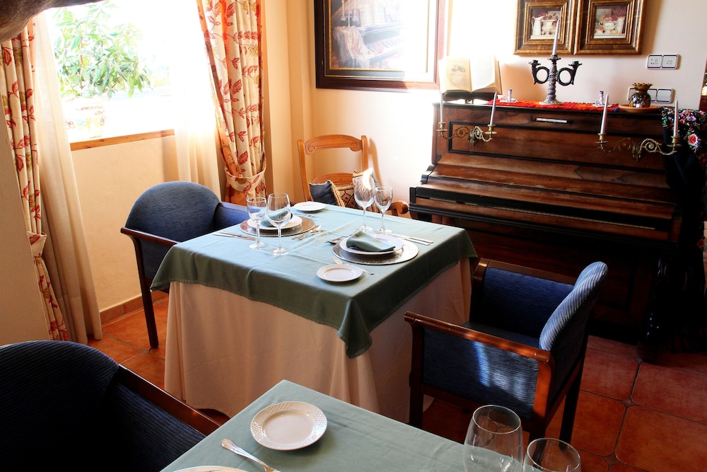 El Curro Hotel Rural 40/50
