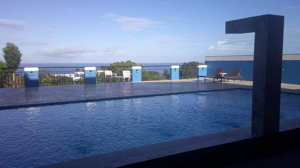 E&amp;J Boutique Residences 37/50