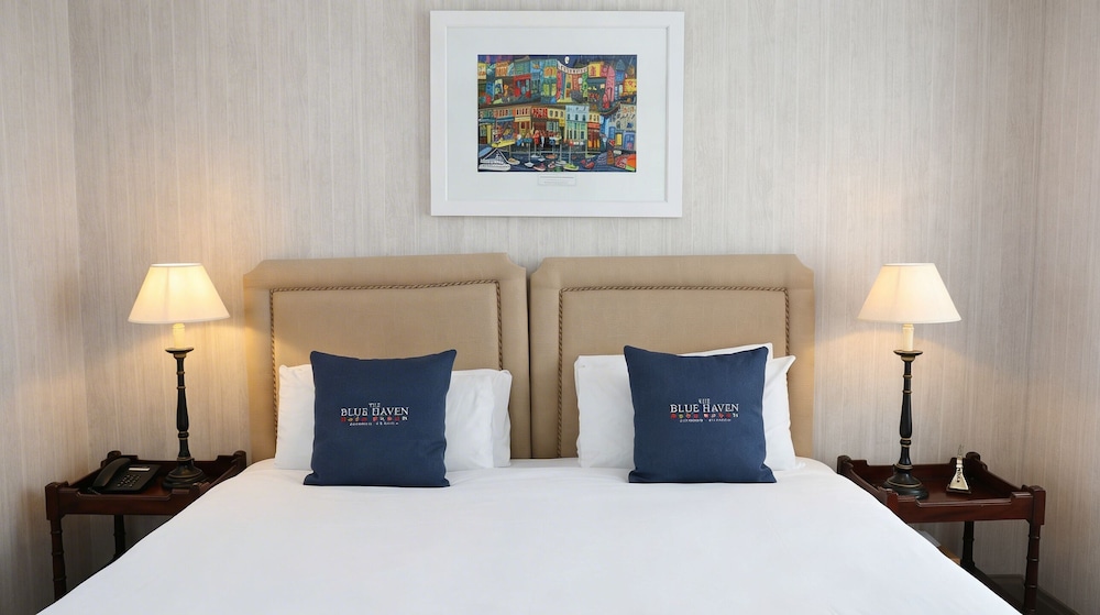 The Blue Haven Hotel 35/61