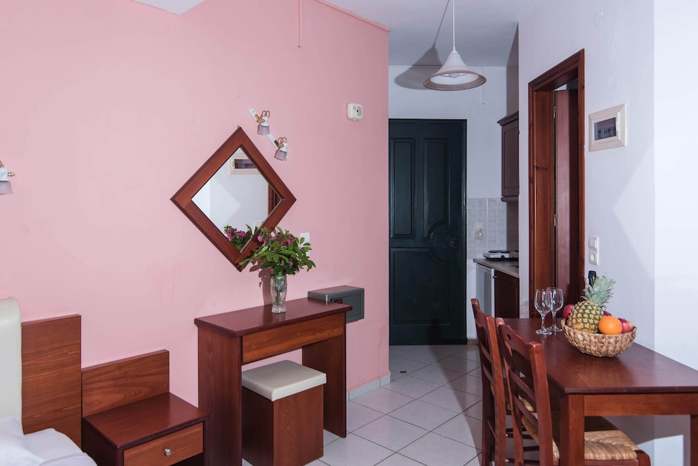 Ariadni Palace 39/60