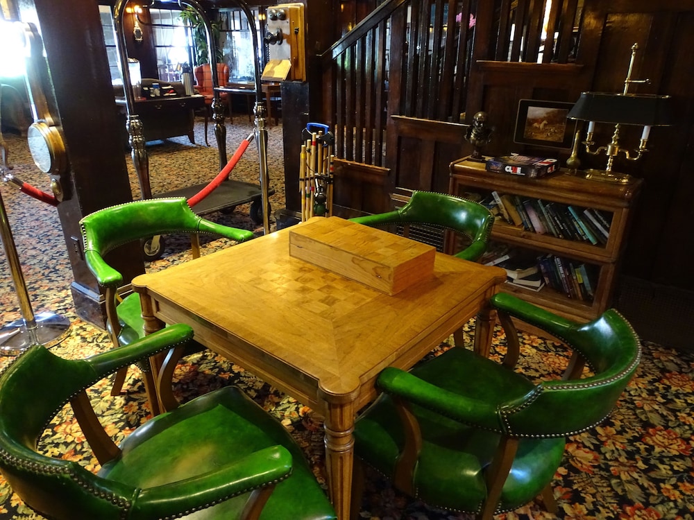 Glen Tavern Inn 45/58