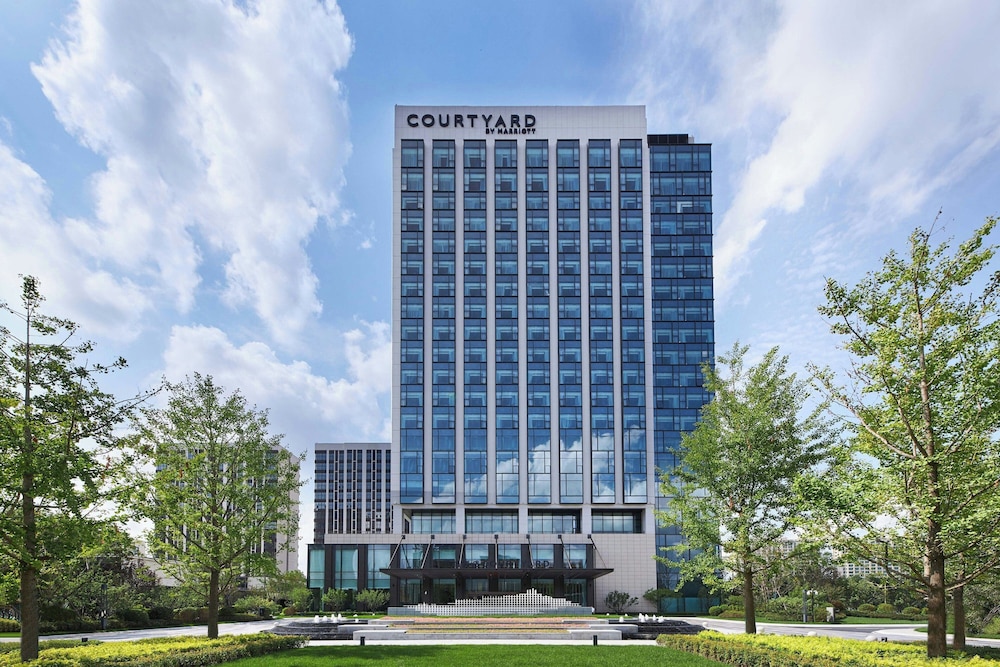 Courtyard by Marriott Changchun 2/37