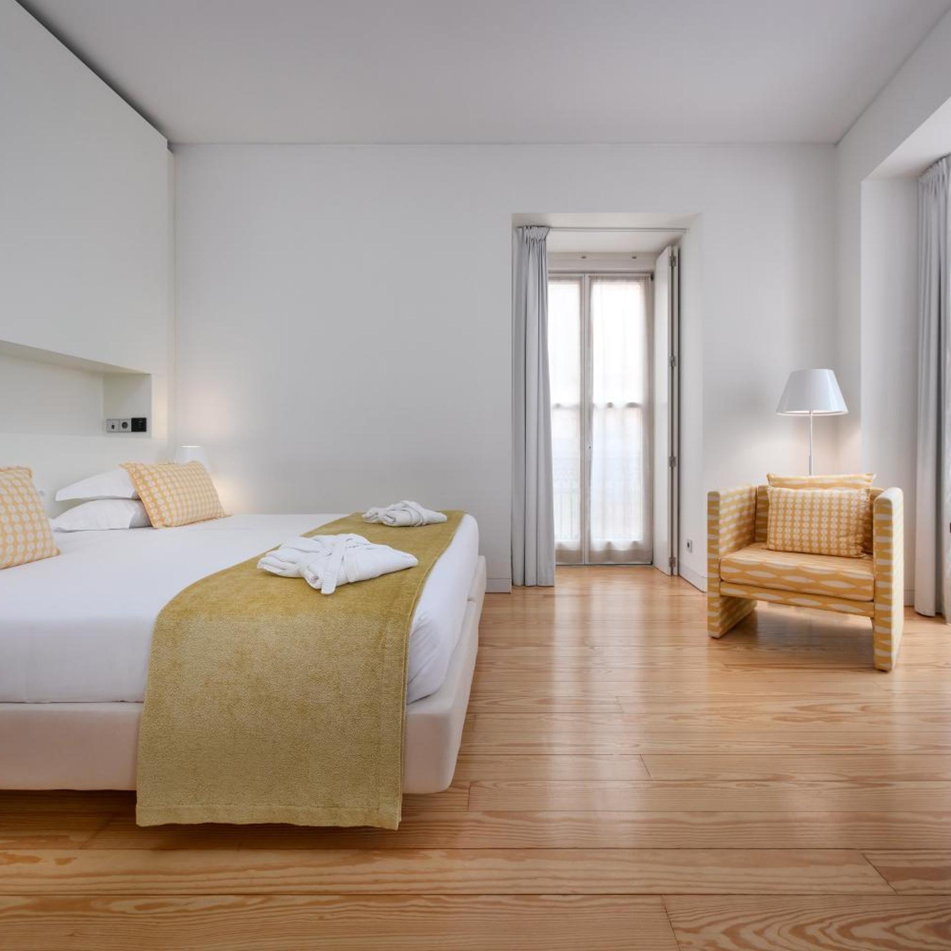 Suite, King Bed