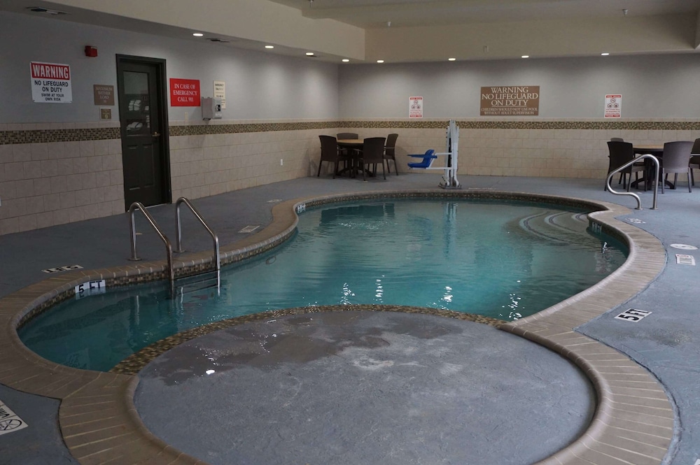 La Quinta Inn & Suites by Wyndham Tyler South 28/46