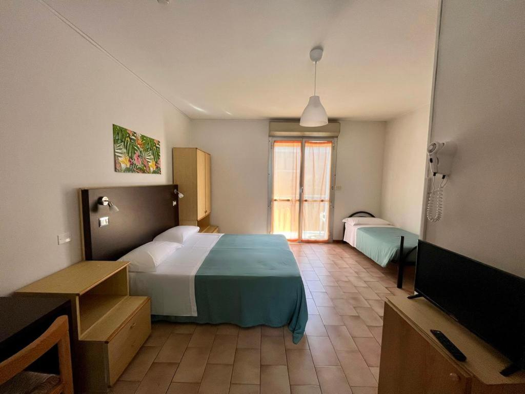 Room, Triple, Balcony, Nazionale Hotel 5/10
