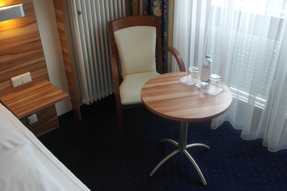 Daniel Hotel 49/61