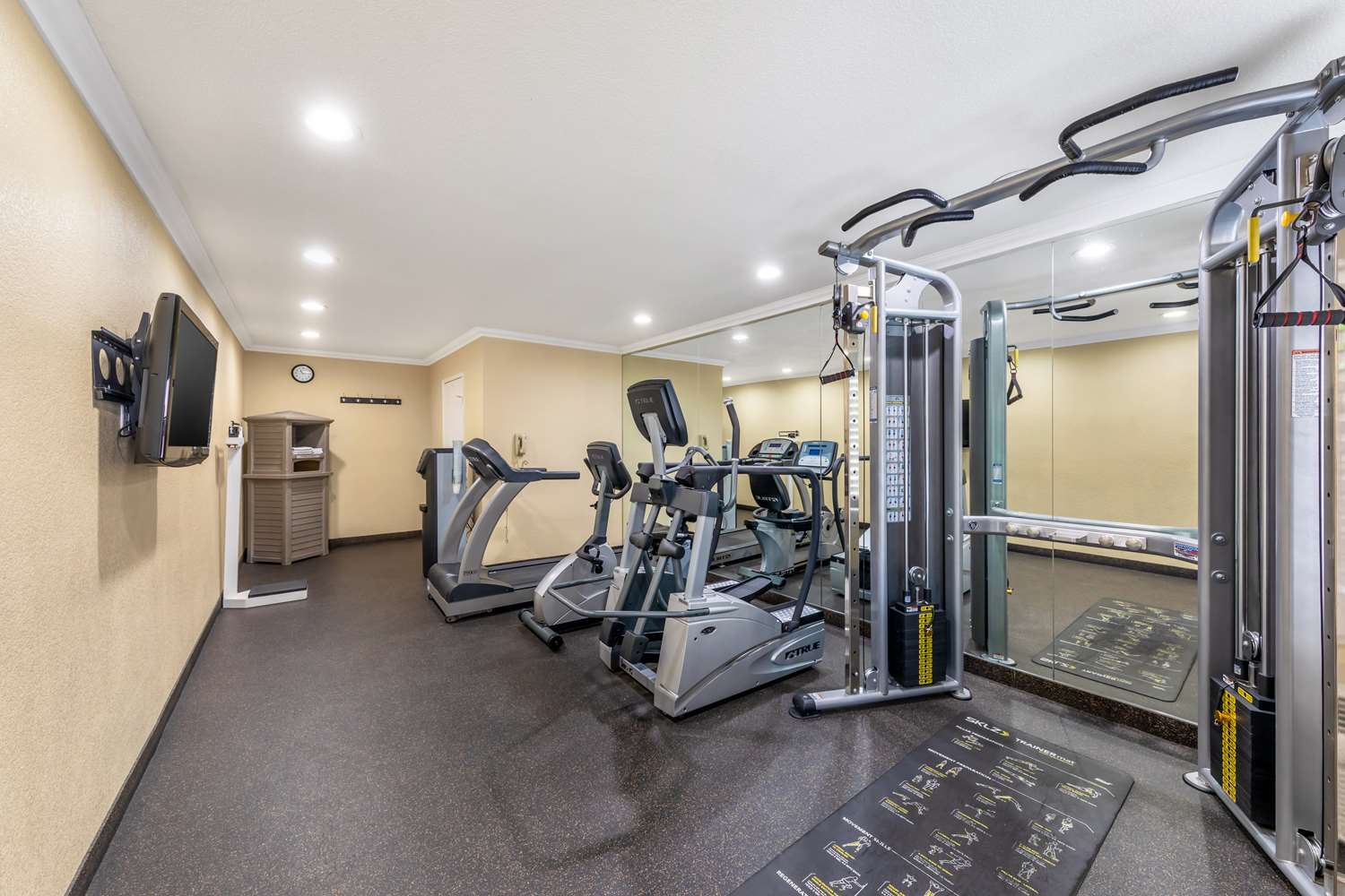 Best Western Americana Inn 28/44