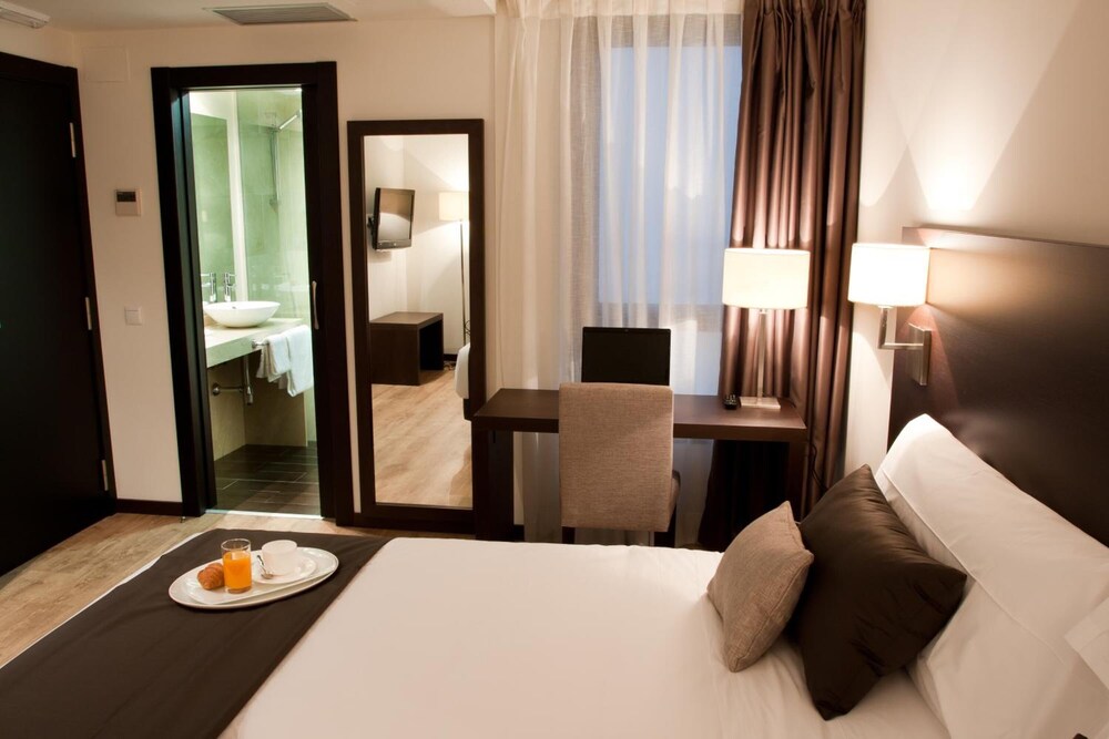HOTEL PALOMA 9/37