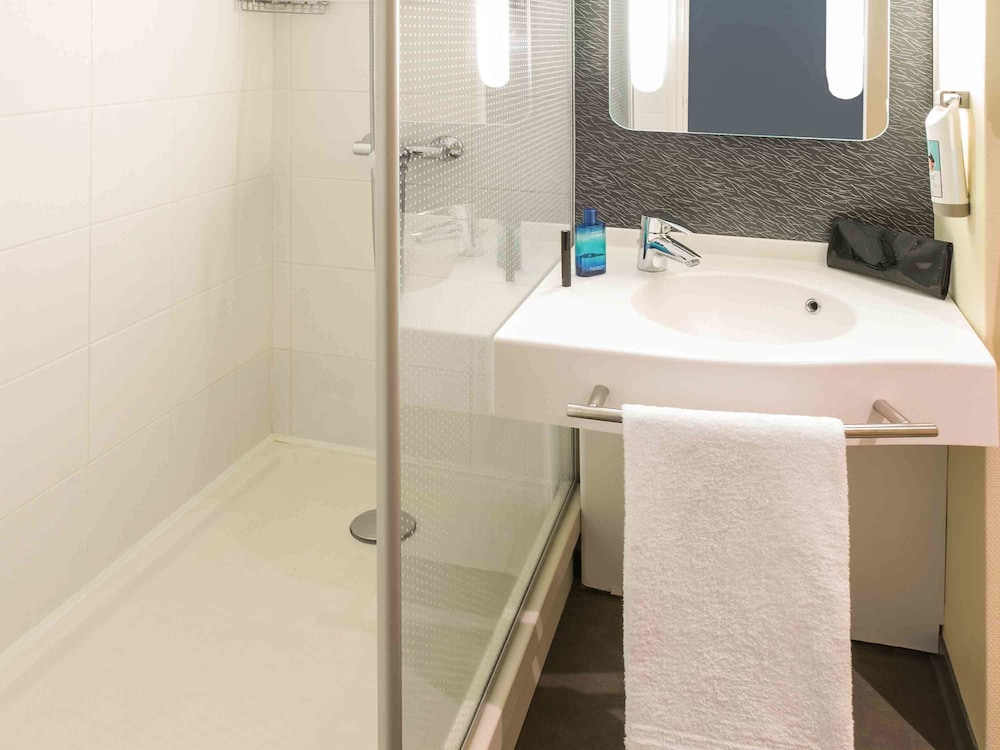 IBIS SAINT DIZIER 8/72