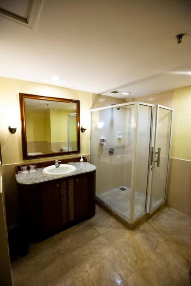 Palm Beach Resort Spa 12/76