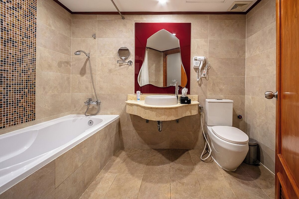 A25 Hotel - 23 Quan Thanh 41/49