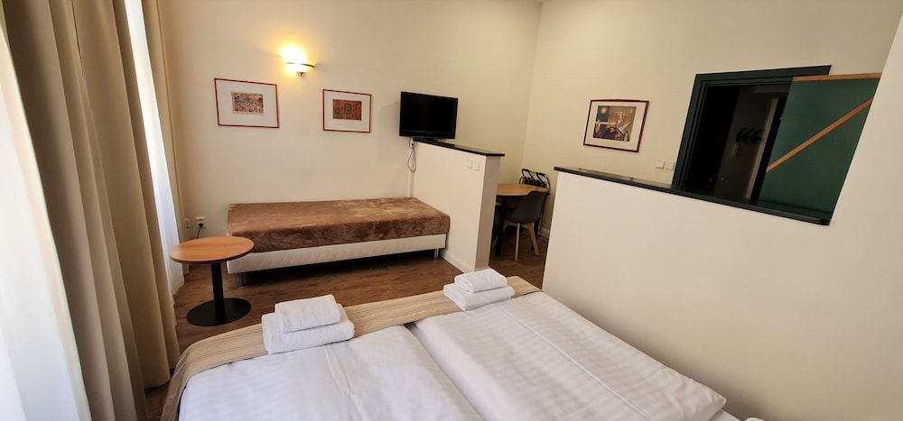 Hotel Residence Mala Strana 15/53