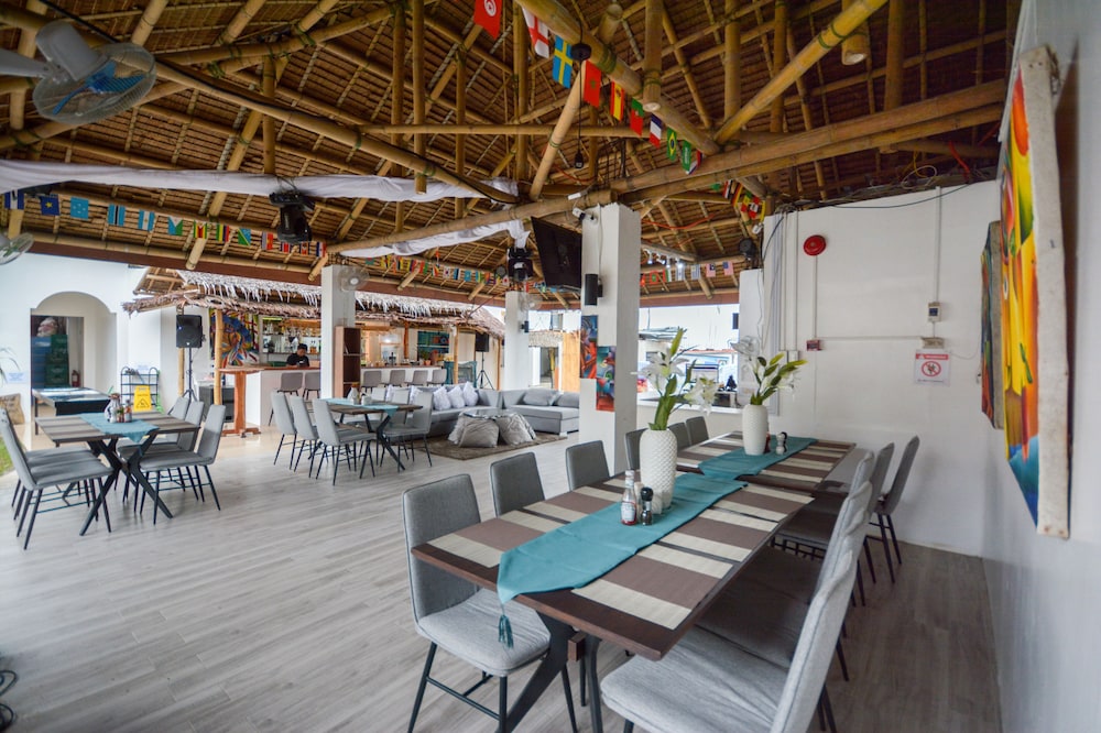Boracay Backpackers 45/68