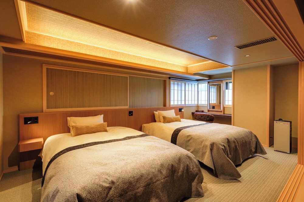 Japanese Western, Sanri, Suite, 5 Futon Beds, Mountain View, Outdoor Bath, Lounge Access