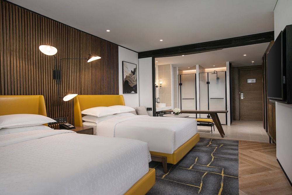 Sheraton Nanjing Kingsley Hotel and Towers 7/27
