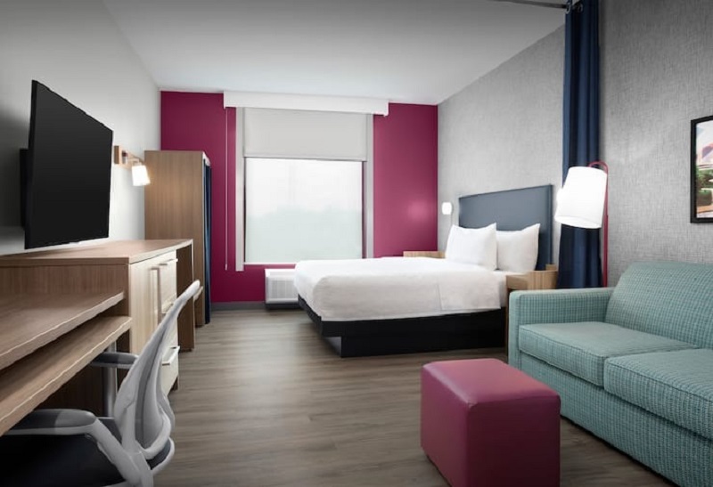 1 BEDROOM, SUITE, KING BED, ACCESSIBLE